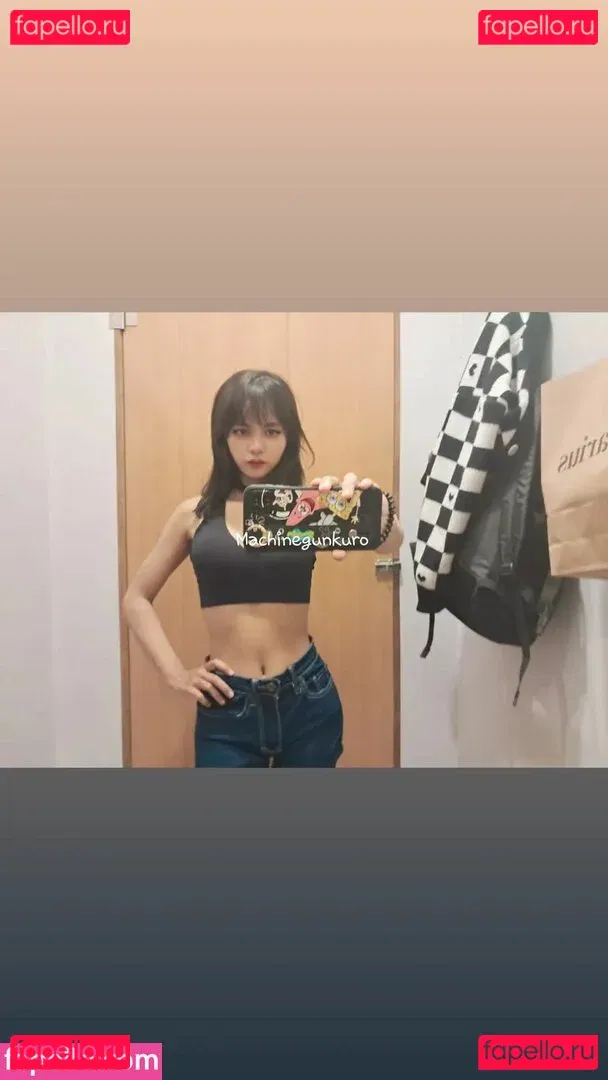 emmi.krii Onlyfans Photo Gallery 