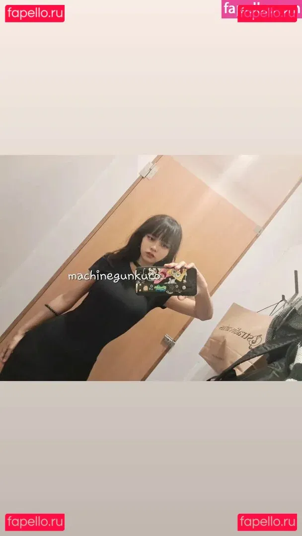 emmi.krii Onlyfans Photo Gallery 