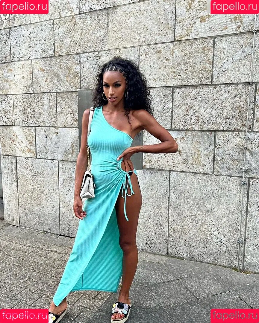 Cecilia Asoro Onlyfans Photo Gallery 