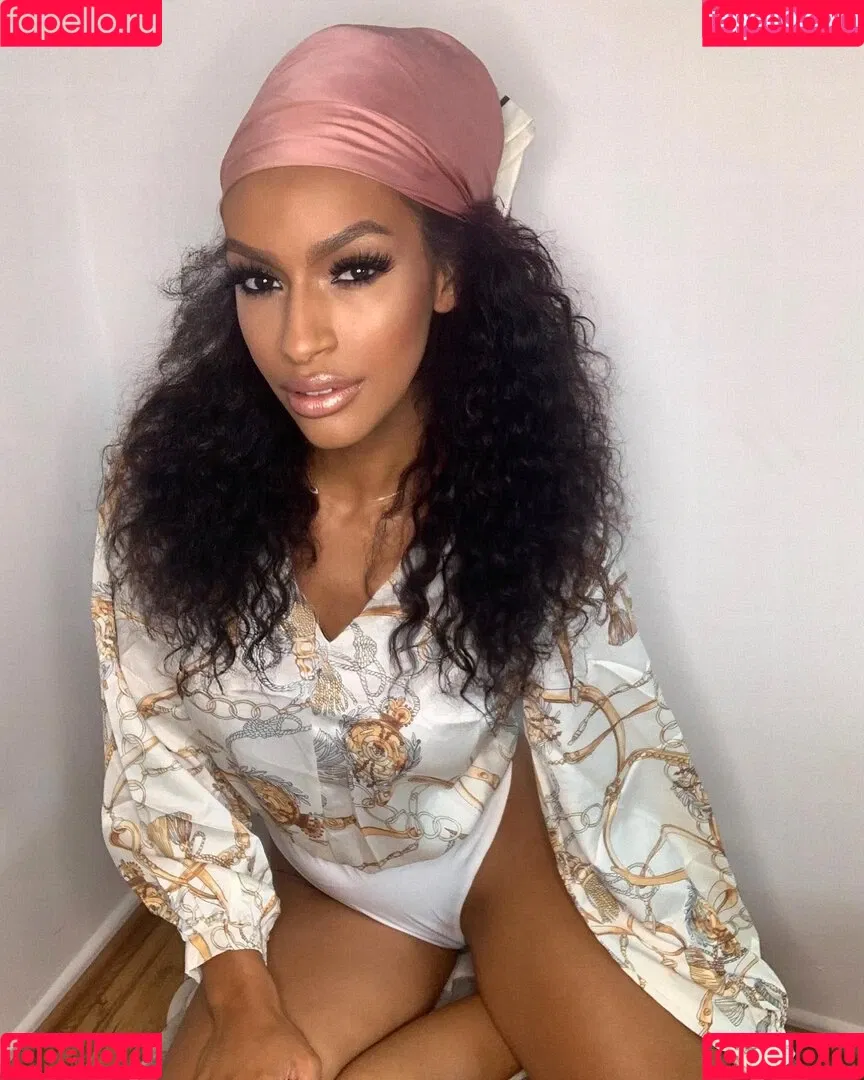 Cecilia Asoro Onlyfans Photo Gallery 