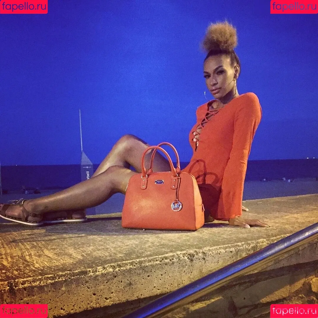 Cecilia Asoro Onlyfans Photo Gallery 