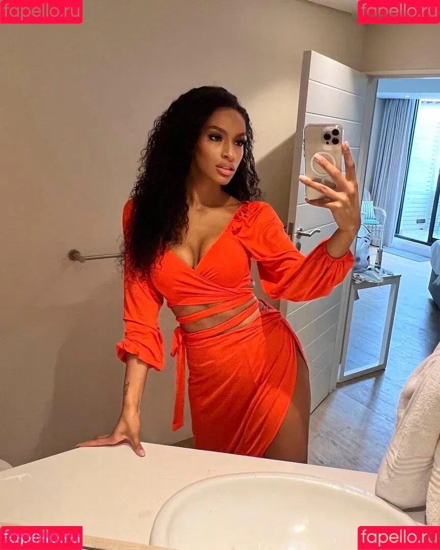 Cecilia Asoro Onlyfans Photo Gallery 