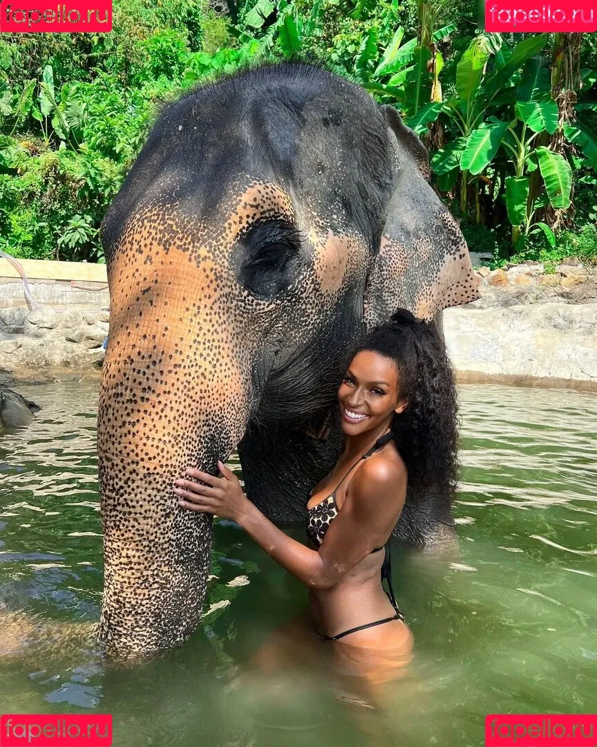 Cecilia Asoro Onlyfans Photo Gallery 