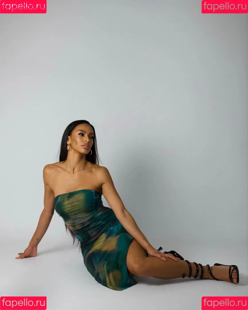 Cecilia Asoro Onlyfans Photo Gallery 