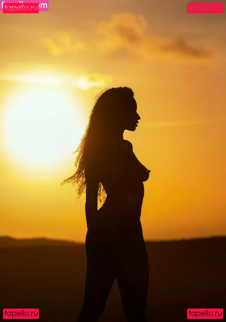 Cecilia Asoro Onlyfans Photo Gallery 