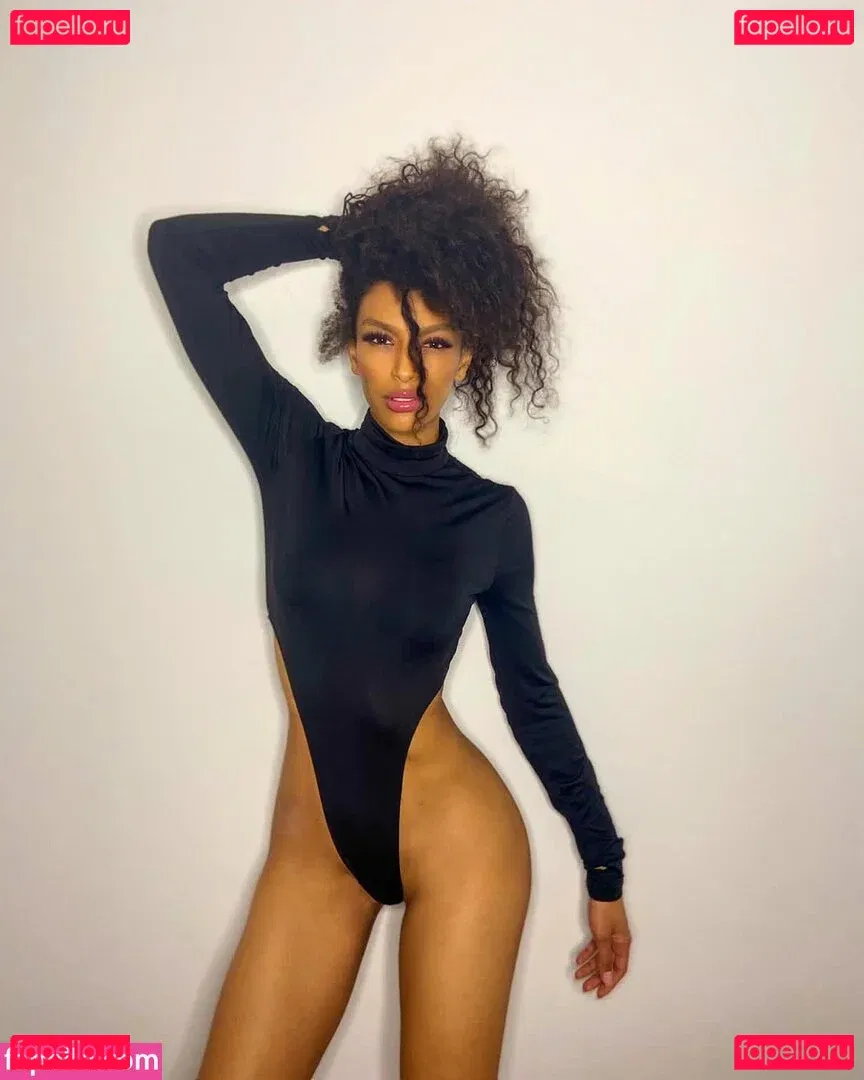 Cecilia Asoro Onlyfans Photo Gallery 