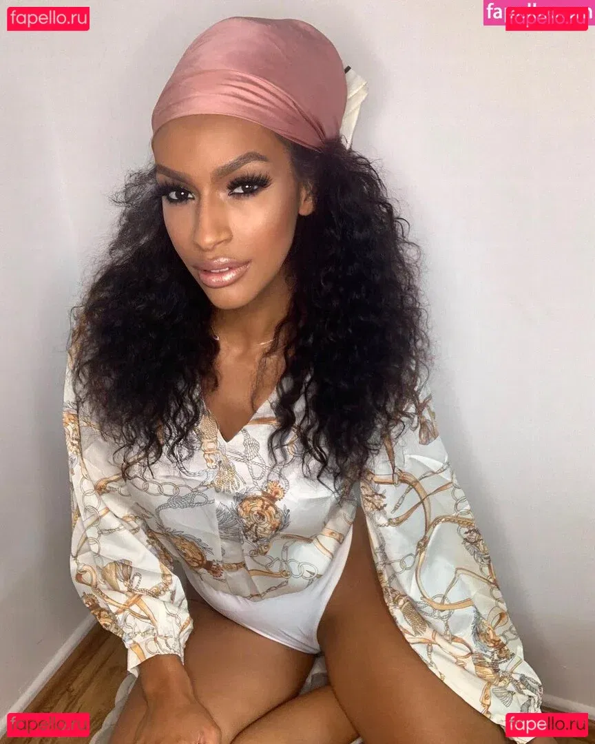 Cecilia Asoro Onlyfans Photo Gallery 