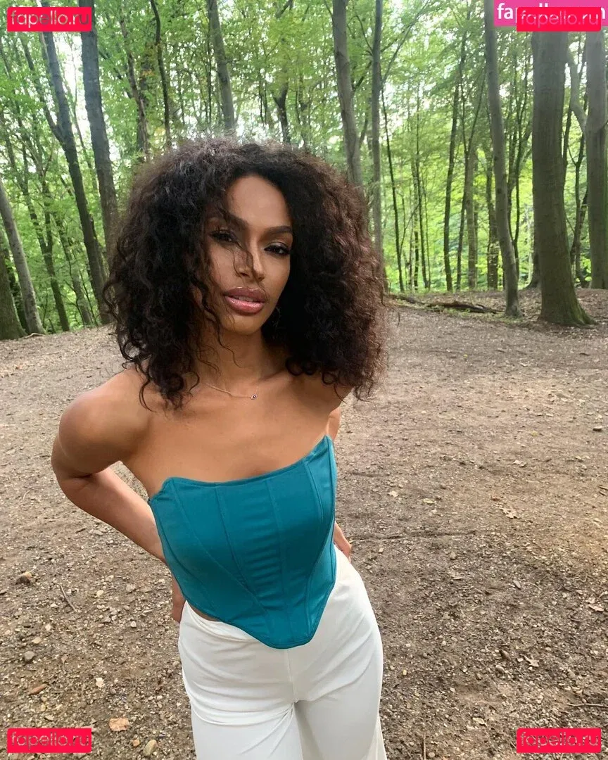 Cecilia Asoro Onlyfans Photo Gallery 