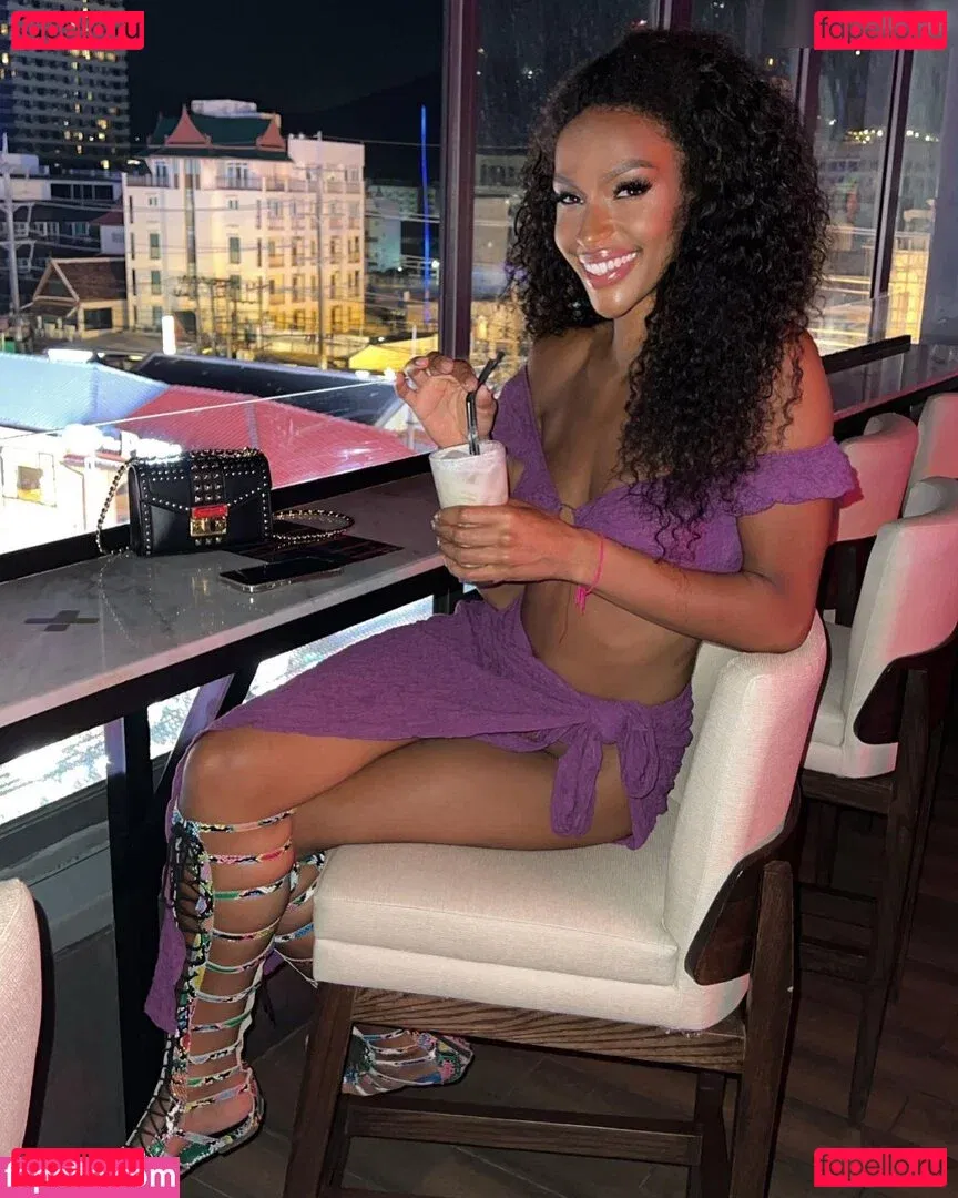 Cecilia Asoro Onlyfans Photo Gallery 