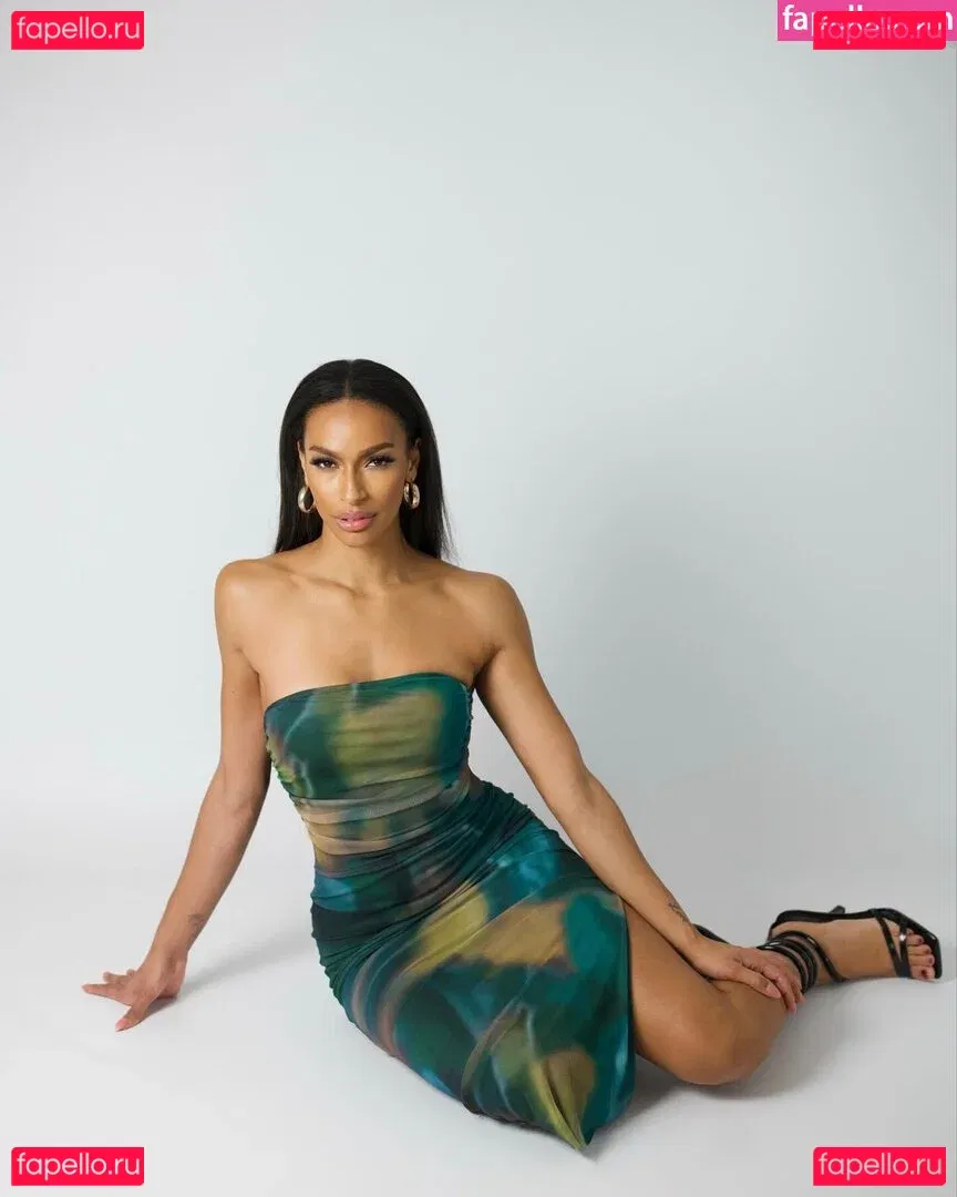 Cecilia Asoro Onlyfans Photo Gallery 