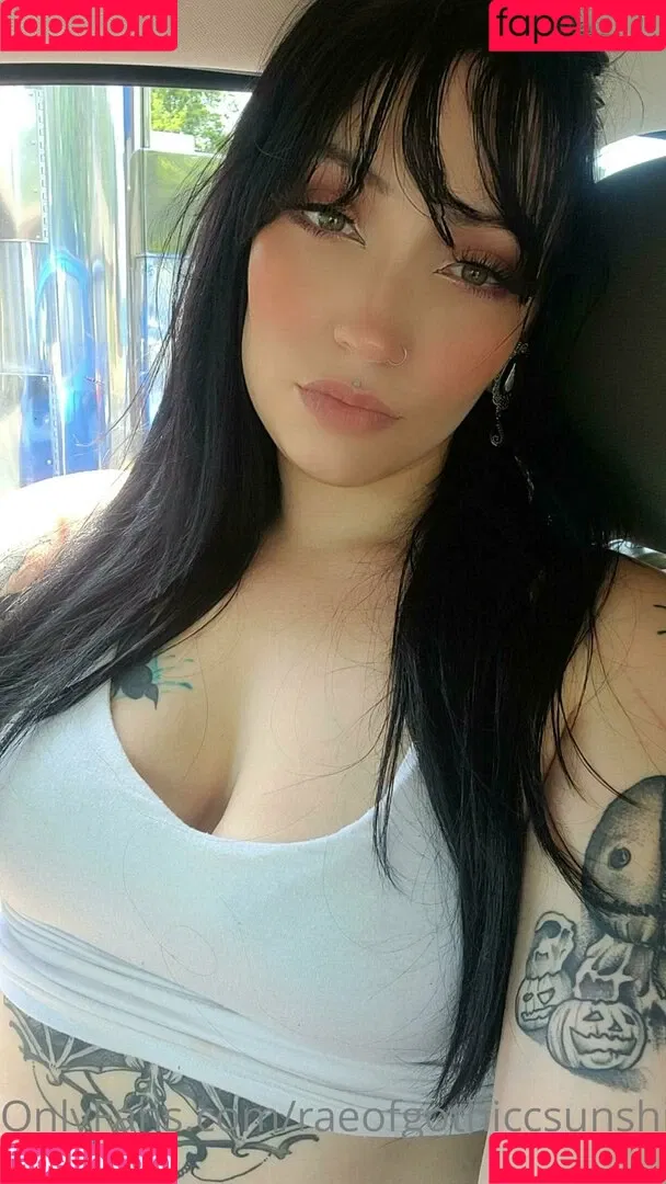 raeofgothiccsunshine Onlyfans Photo Gallery 