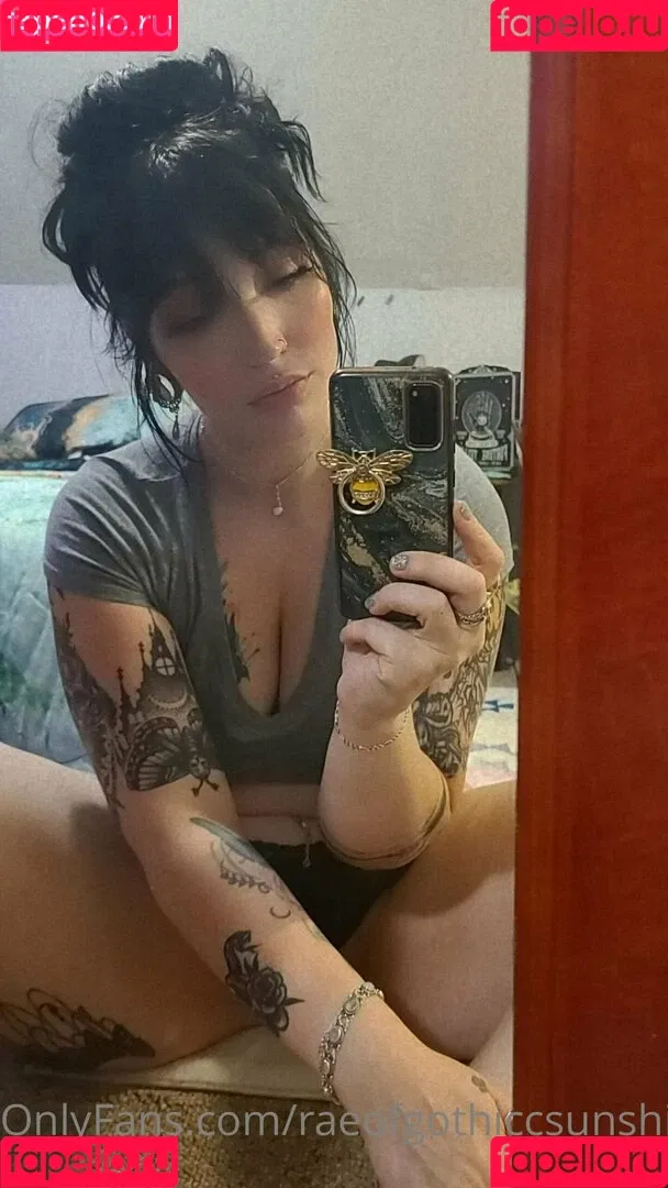 raeofgothiccsunshine Onlyfans Photo Gallery 