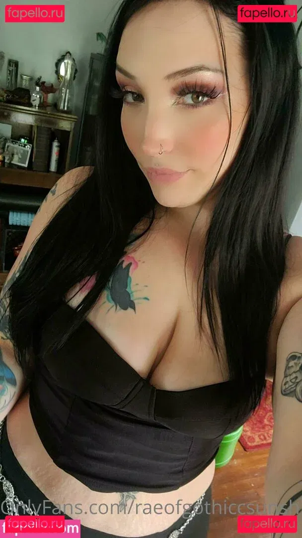 raeofgothiccsunshine Onlyfans Photo Gallery 