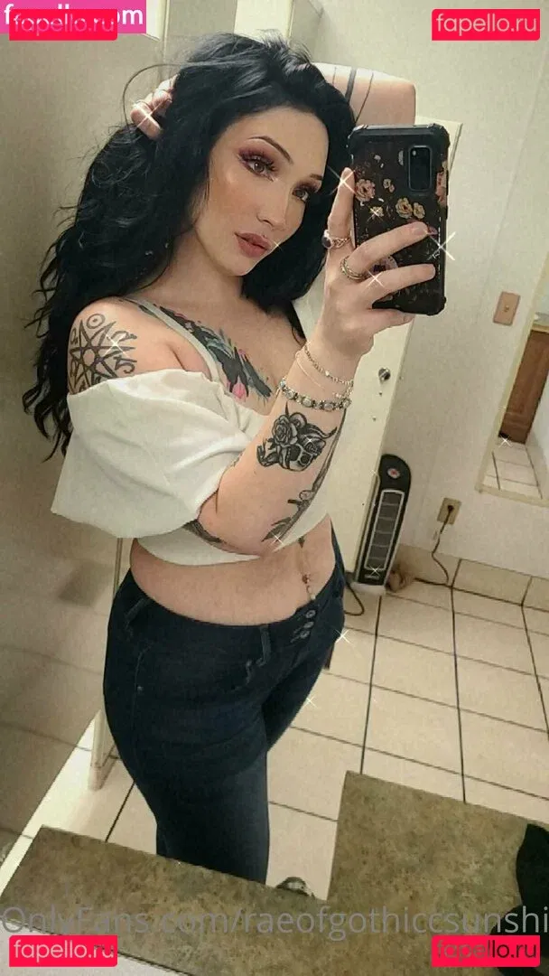 raeofgothiccsunshine Onlyfans Photo Gallery 