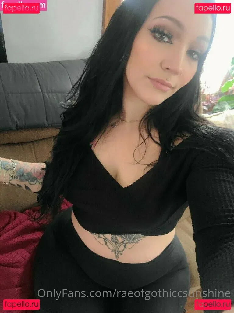 raeofgothiccsunshine Onlyfans Photo Gallery 