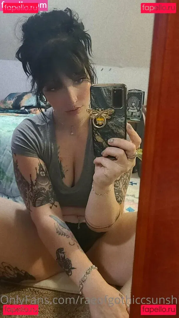raeofgothiccsunshine Onlyfans Photo Gallery 