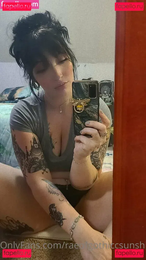 raeofgothiccsunshine Onlyfans Photo Gallery 