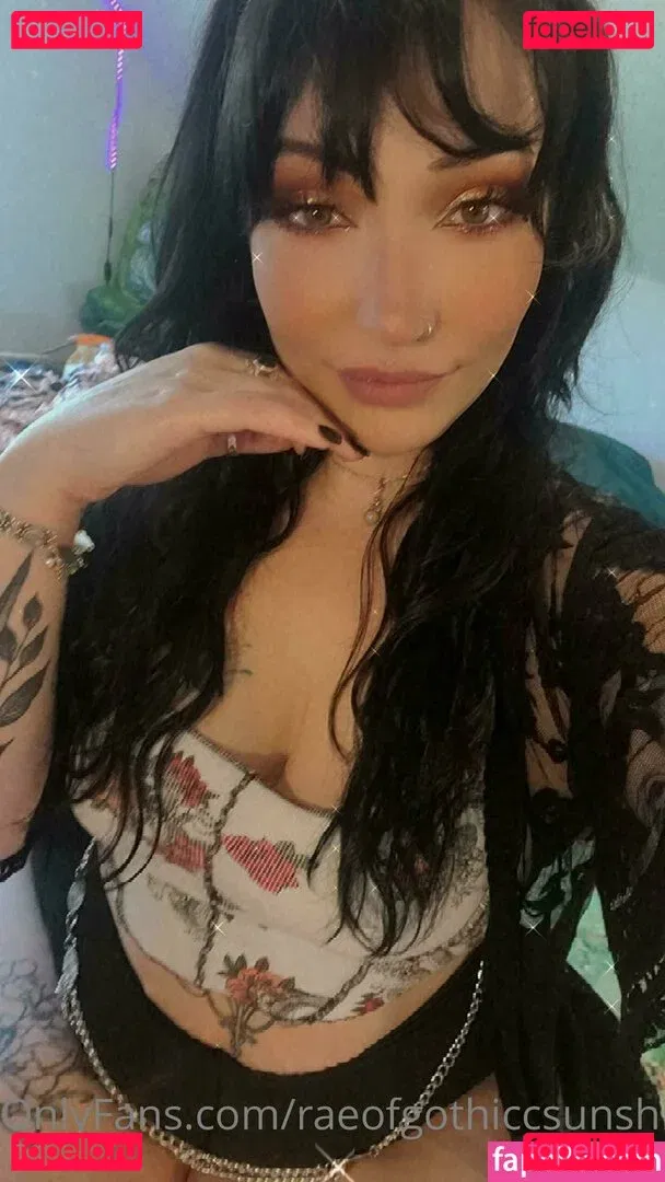 raeofgothiccsunshine Onlyfans Photo Gallery 