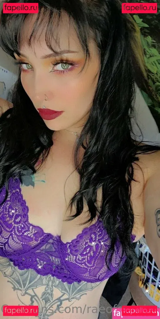 raeofgothiccsunshine Onlyfans Photo Gallery 