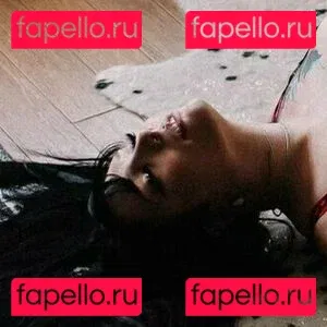 raeofgothiccsunshine Onlyfans Photo Gallery 