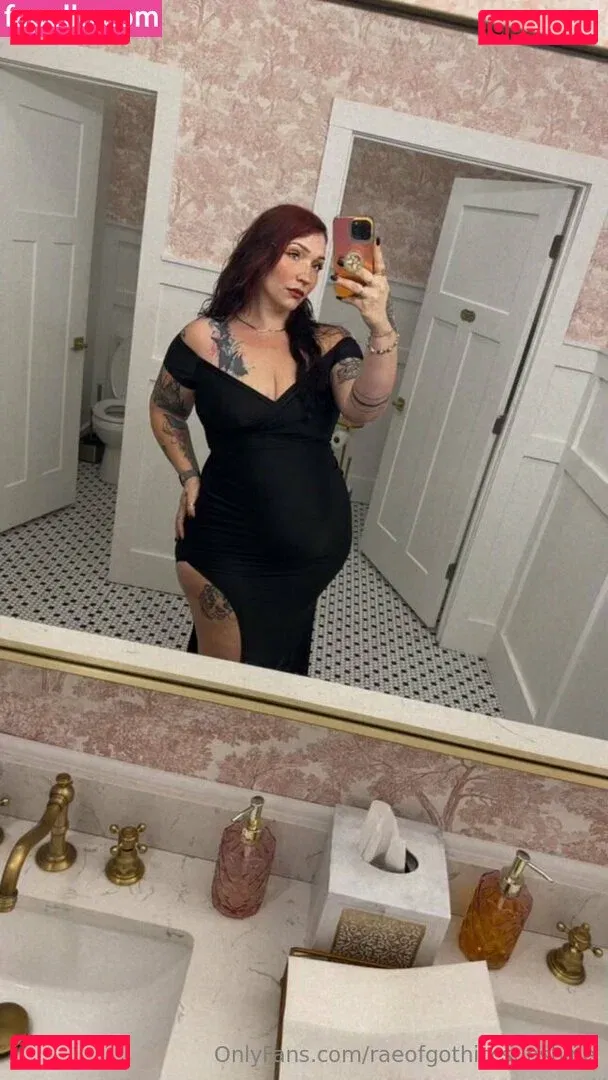 raeofgothiccsunshine Onlyfans Photo Gallery 