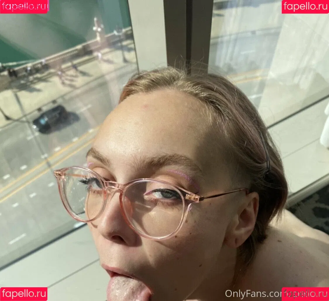 ariberry Onlyfans Photo Gallery 