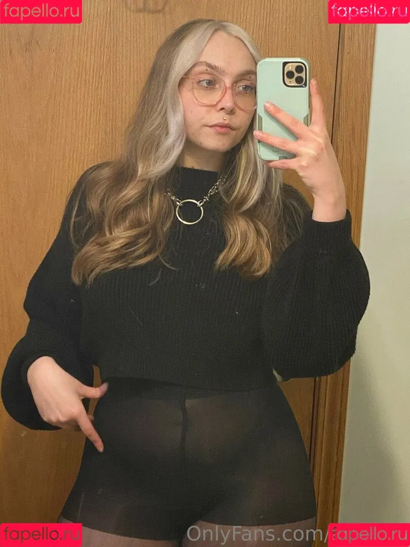 ariberry Onlyfans Photo Gallery 