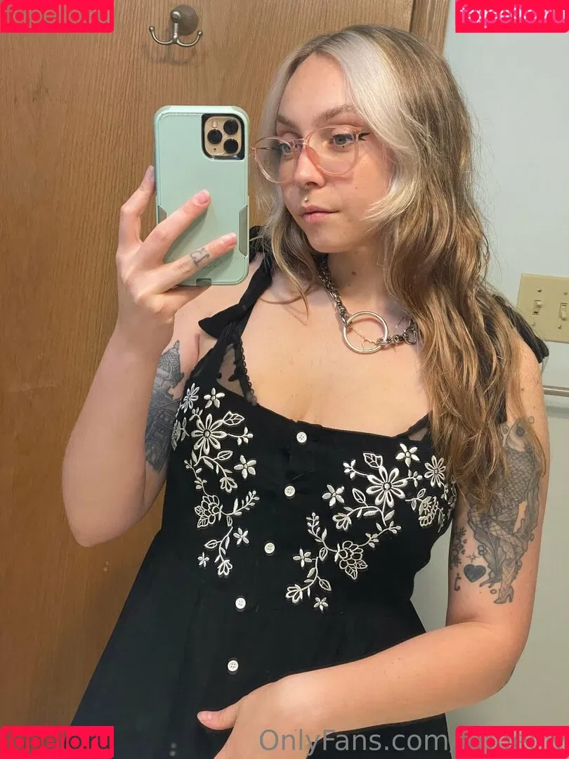 ariberry Onlyfans Photo Gallery 