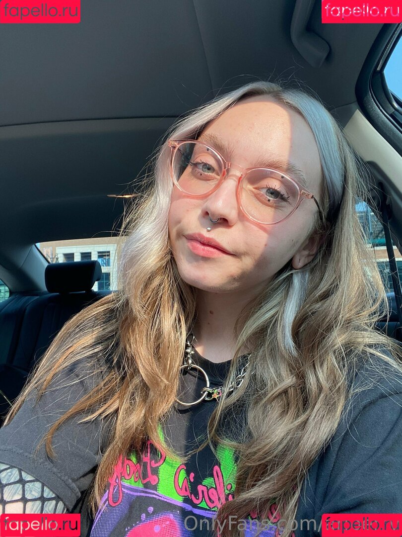 ariberry Onlyfans Photo Gallery 