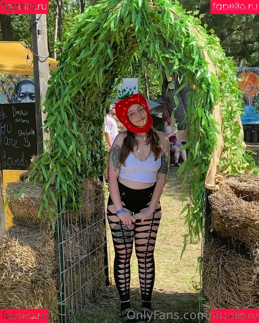 ariberry Onlyfans Photo Gallery 