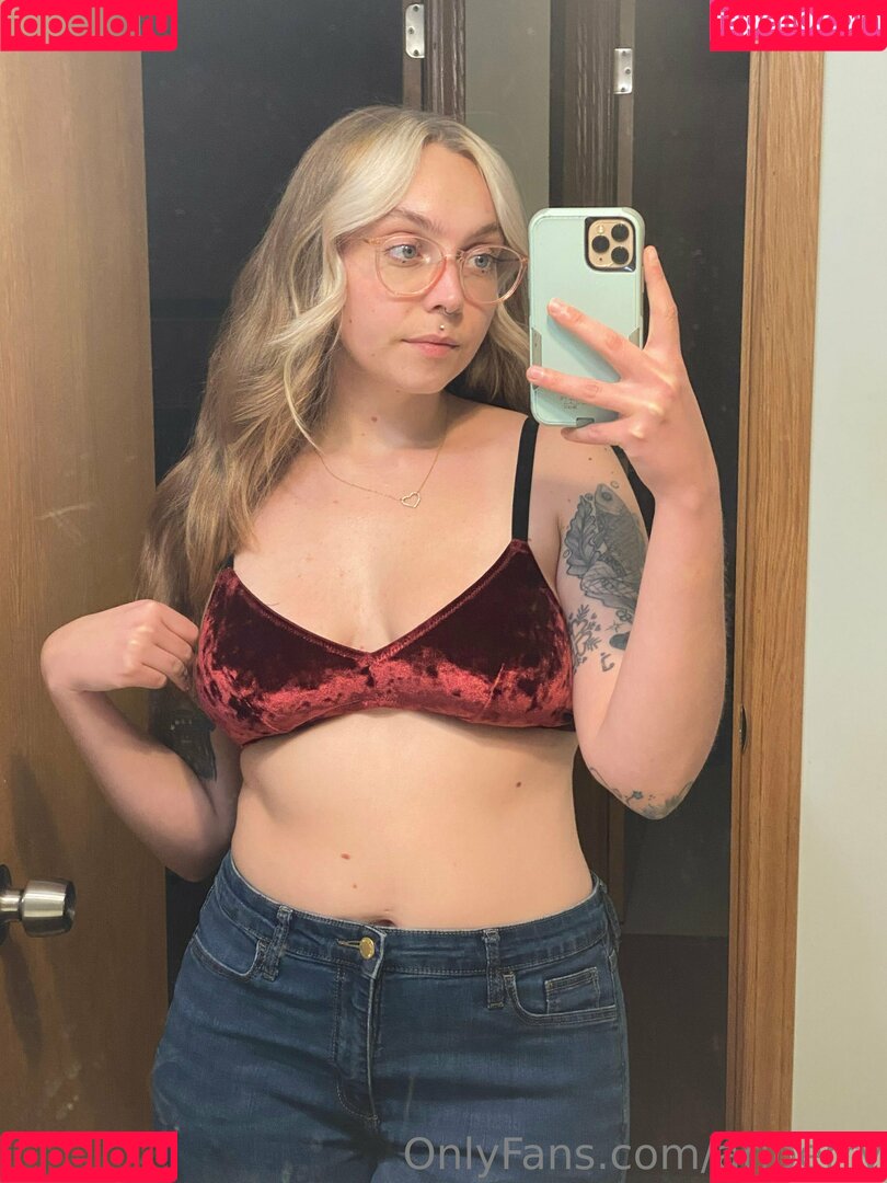 ariberry Onlyfans Photo Gallery 