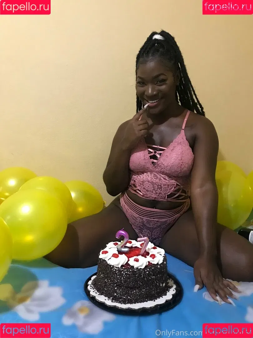 chocolate-kitti Onlyfans Photo Gallery 