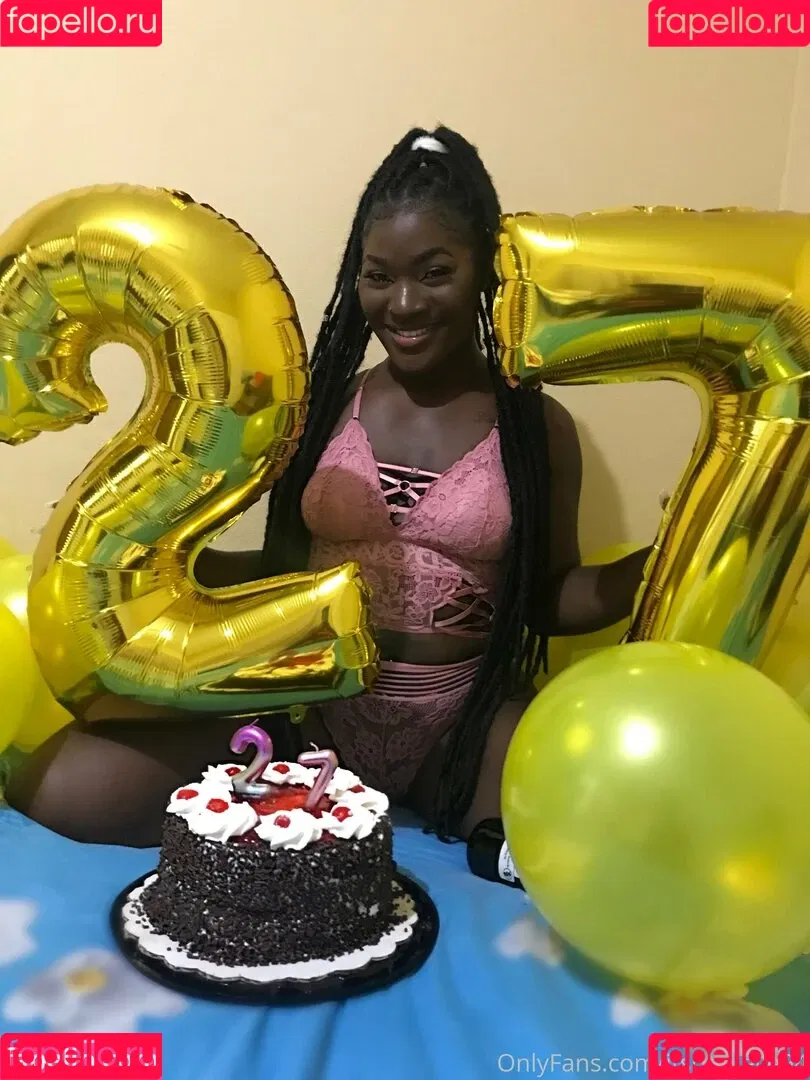 chocolate-kitti Onlyfans Photo Gallery 
