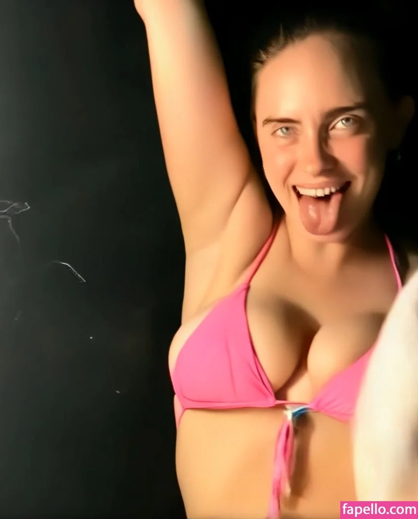 Billie Eilish Fake Onlyfans Photo Gallery 