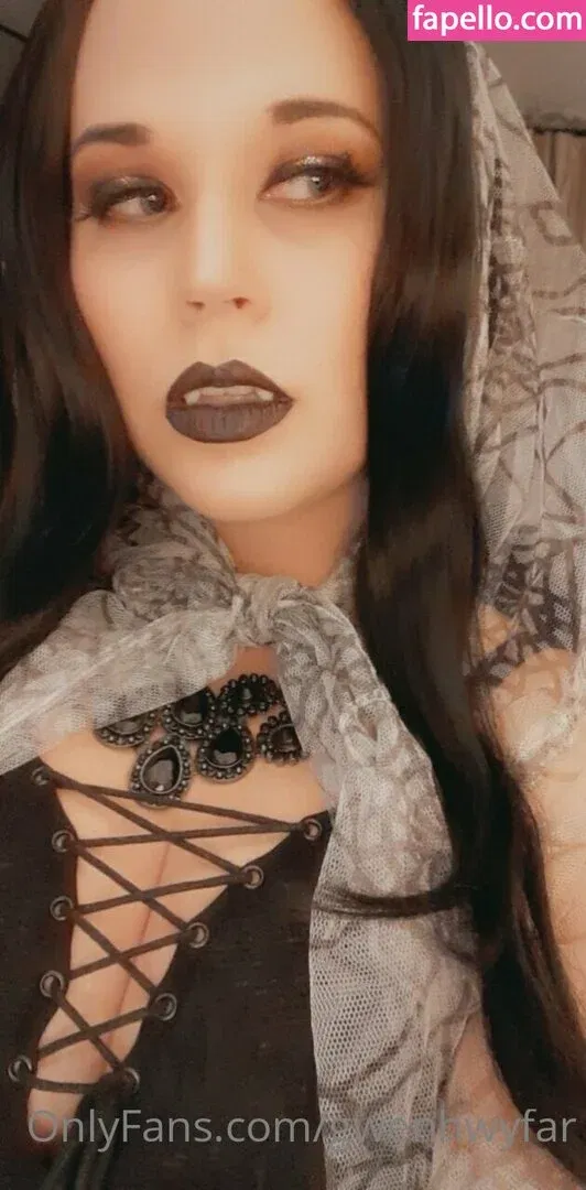 gwenhwyfar Onlyfans Photo Gallery 