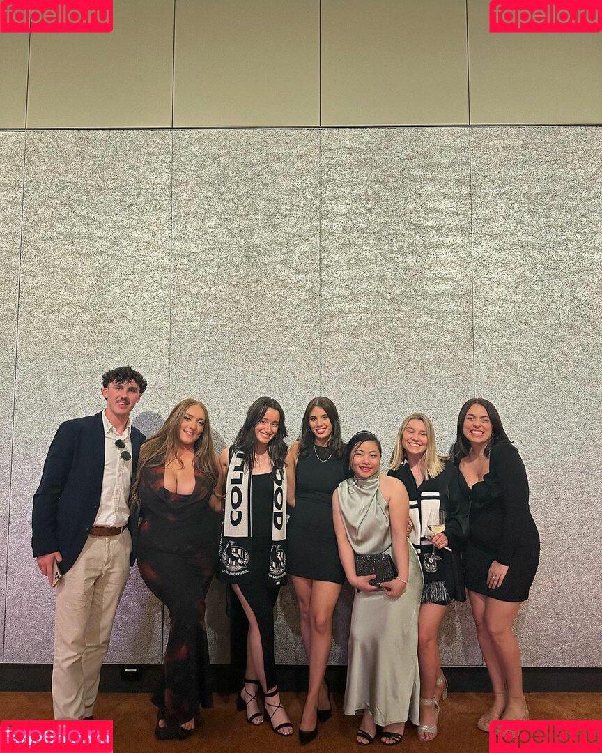 akarikitti Onlyfans Photo Gallery 