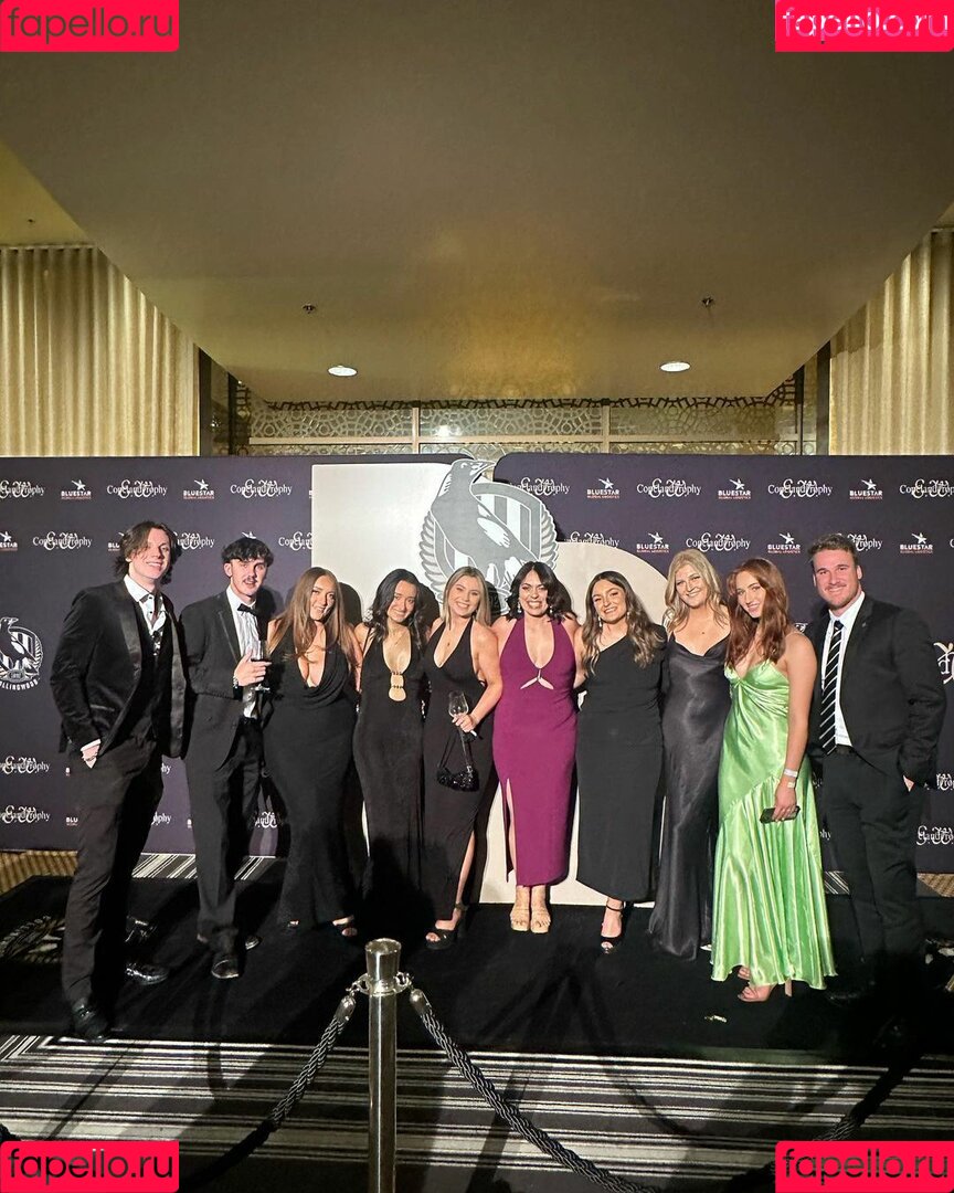 akarikitti Onlyfans Photo Gallery 