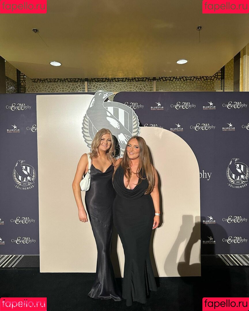 akarikitti Onlyfans Photo Gallery 