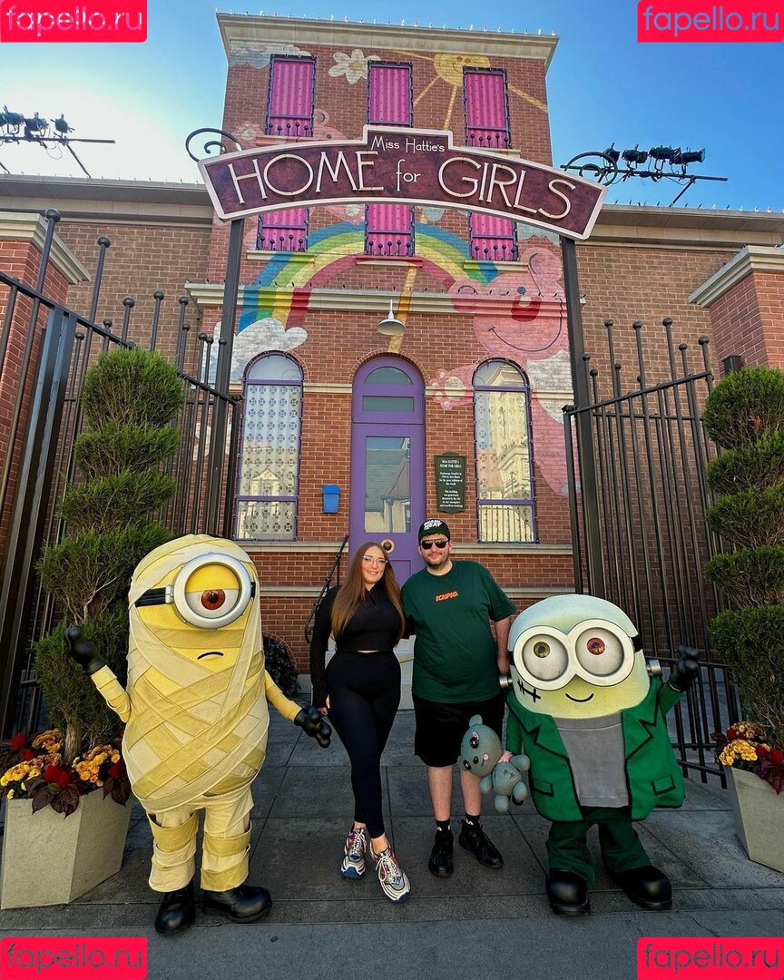 akarikitti Onlyfans Photo Gallery 