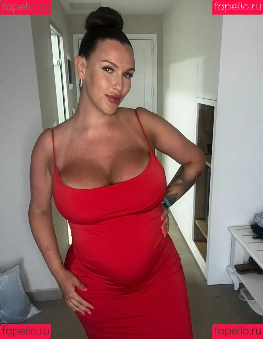 Frisörin Nina Onlyfans Photo Gallery 