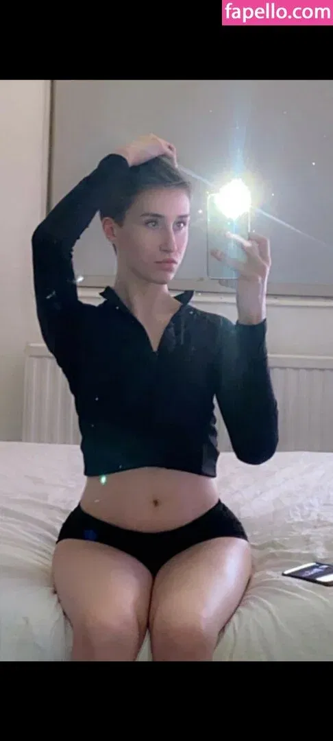 Harvspierce Onlyfans Photo Gallery 