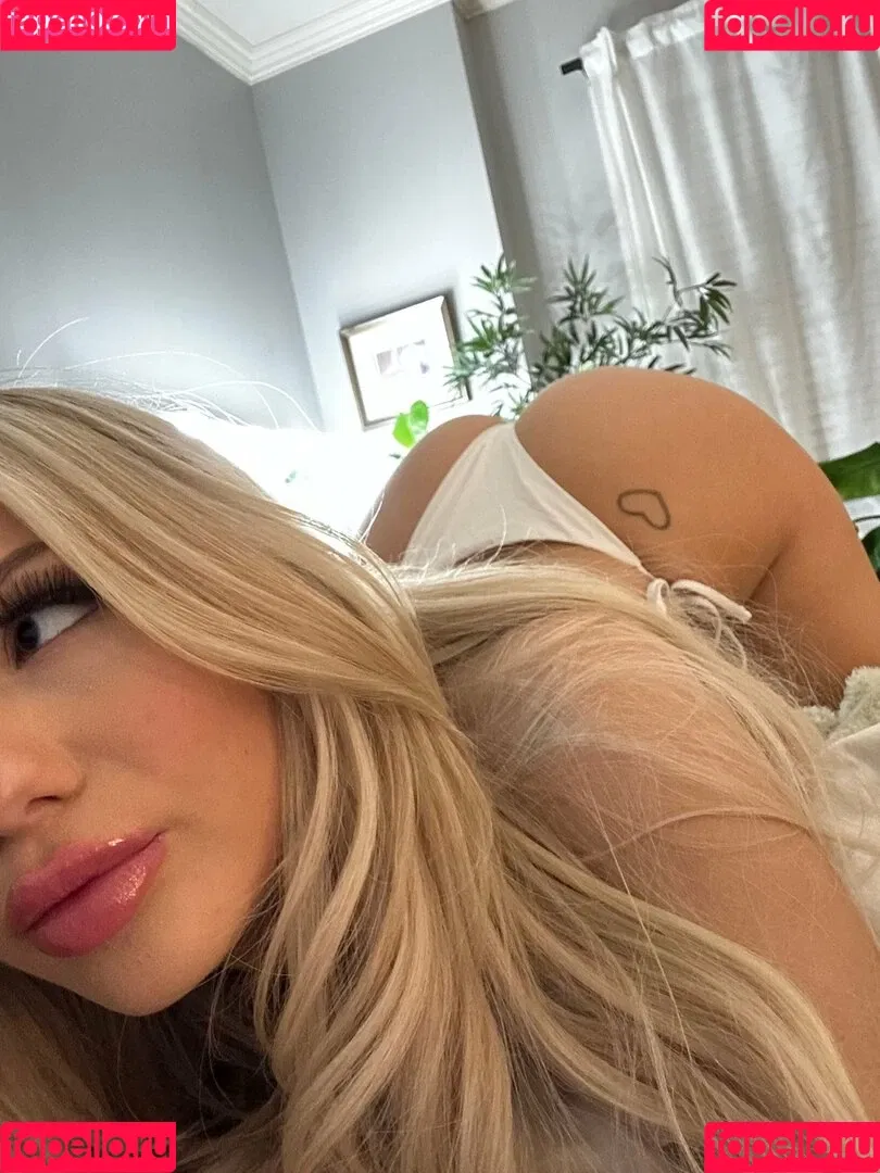 Hayden Pierce Onlyfans Photo Gallery 