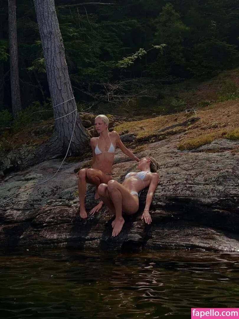 Delilah Belle Hamlin Onlyfans Photo Gallery 