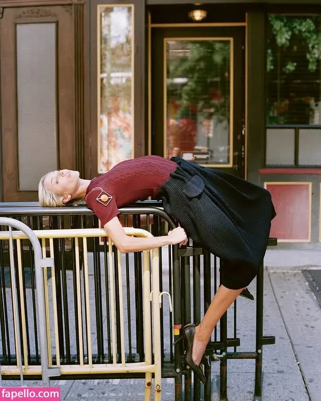 Delilah Belle Hamlin Onlyfans Photo Gallery 