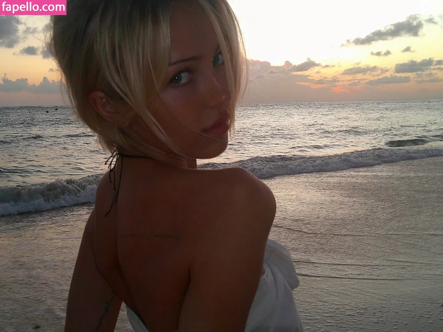 Delilah Belle Hamlin Onlyfans Photo Gallery 