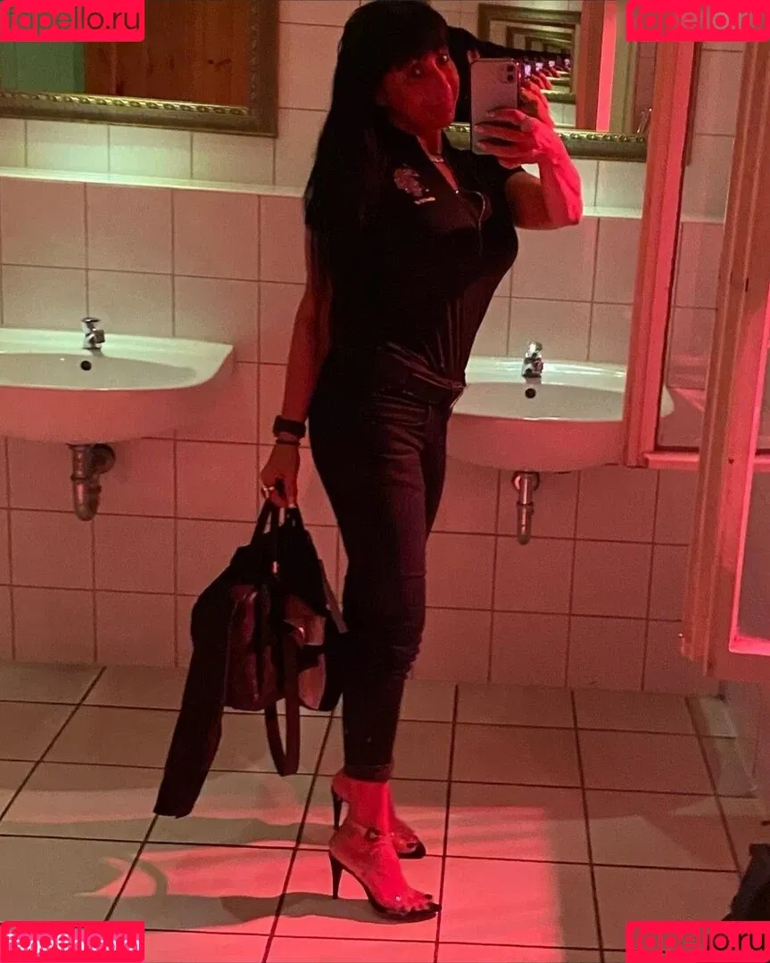 Miss Sanchez Onlyfans Photo Gallery 