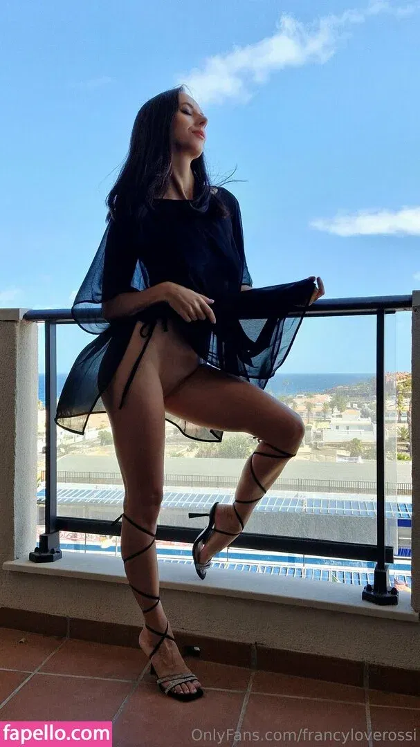 francyloverossi Onlyfans Photo Gallery 