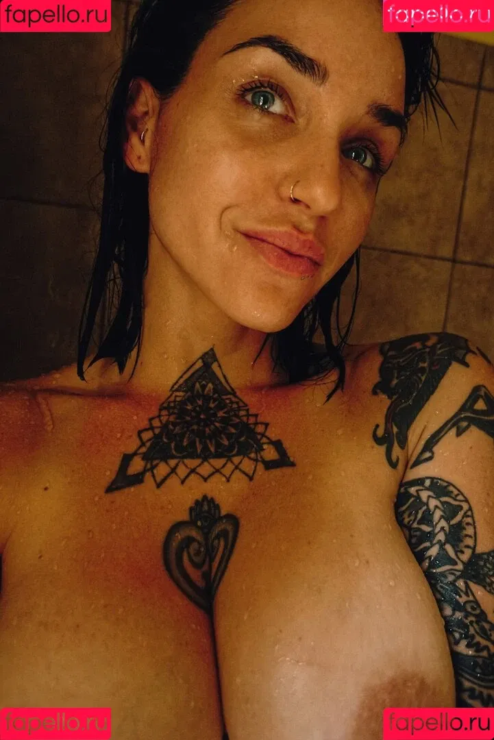 Meredith Devine Onlyfans Photo Gallery 