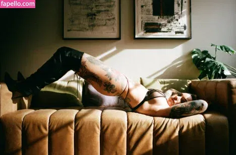 Meredith Devine Onlyfans Photo Gallery 