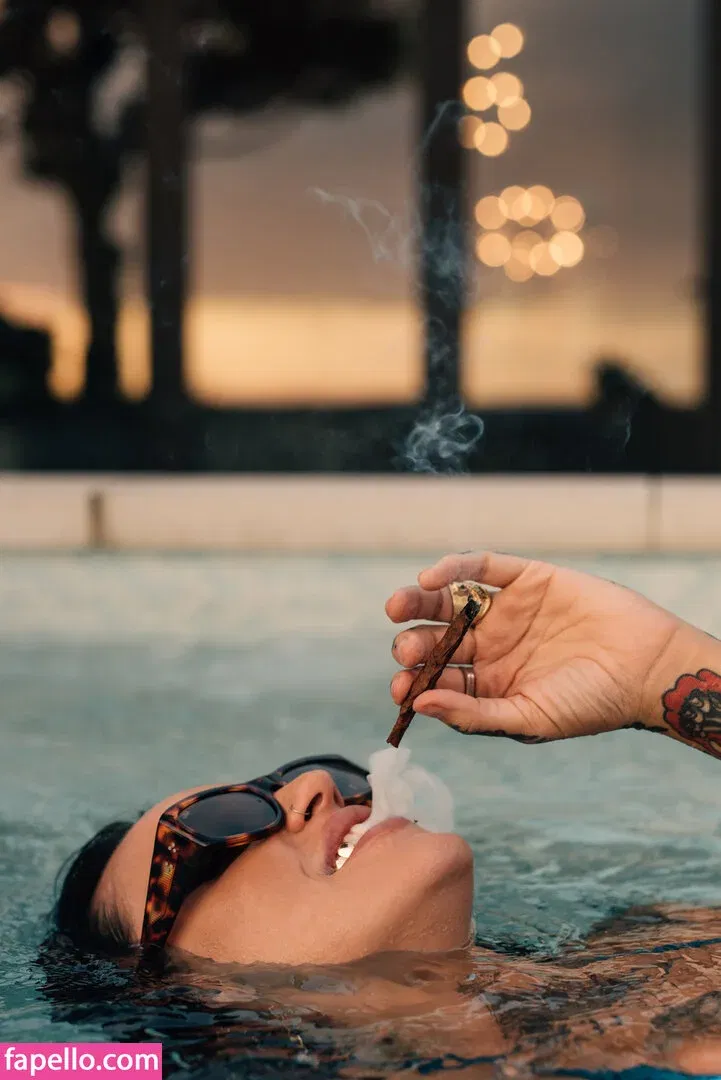 Meredith Devine Onlyfans Photo Gallery 